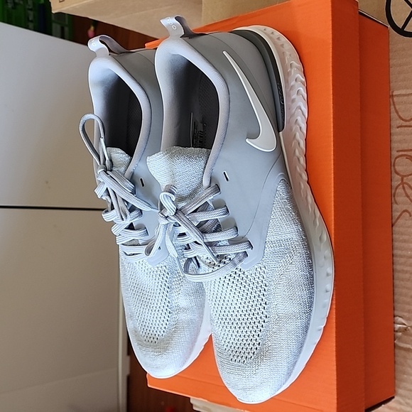 Nike Odyssey React 2 Flyknit (AH1015 001) - Picture 2 of 5